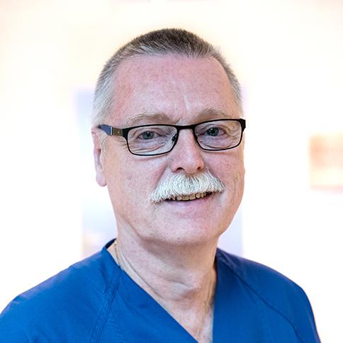 Dr. Hendrik Faust