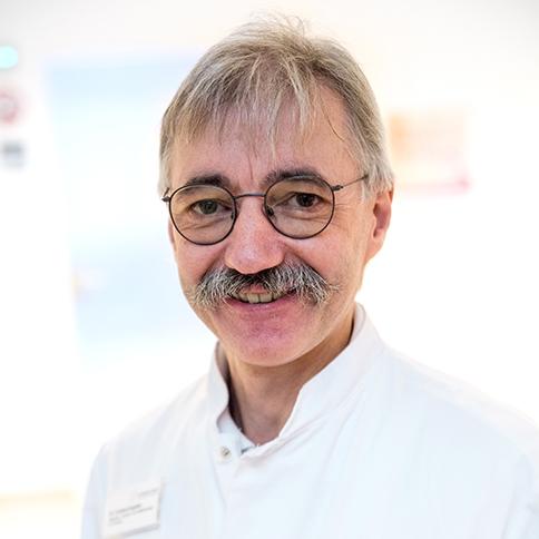 Dr. Carsten Engelke