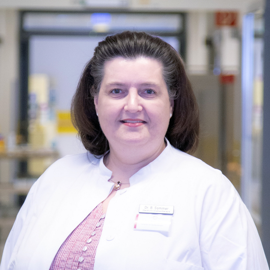 Dr. Brit Sommer